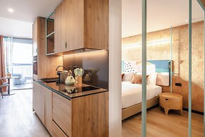 Upon Harbor - Seixal Bay Hotel