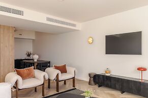 Upon Harbor - Seixal Bay Hotel