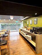 Noa Hotel