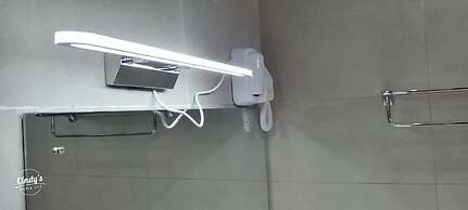 Zuri Place Hotel