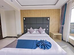 Zuri Place Hotel