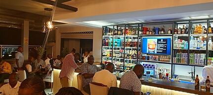 Zuri Place Hotel