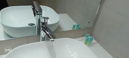 Zuri Place Hotel