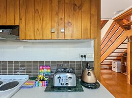 'broulee Break' -2-bed Beach House With Games Room