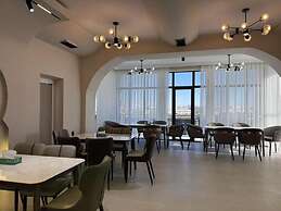 Turkezm Hotel