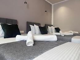 Turkezm Hotel