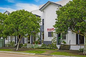 Comfy Studio Apartment in Marcoola Beach