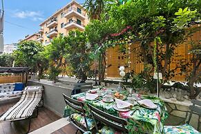 Casa Amorosa Town Center