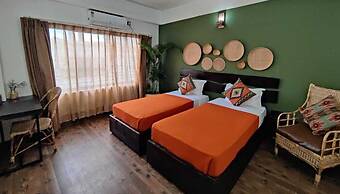 Peepal Tree Inn