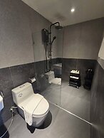The Clover Hotel