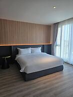 The Clover Hotel