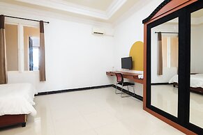Cove Zeidan House