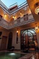 Riad le terra cotta
