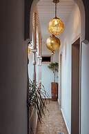 Riad le terra cotta