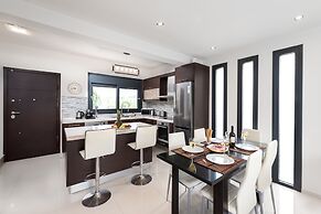 Ixia Luxury Breeze Villa