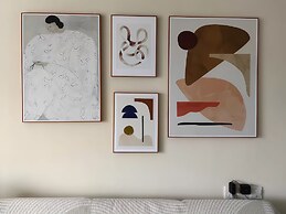 Shanghai Hills & Chiya BoutiqueApartment