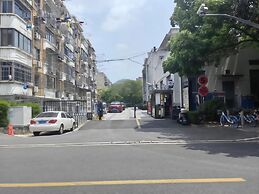 Shanghai Hills & Chiya BoutiqueApartment