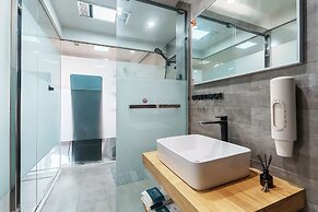 Shanghai Hills & Chiya BoutiqueApartment