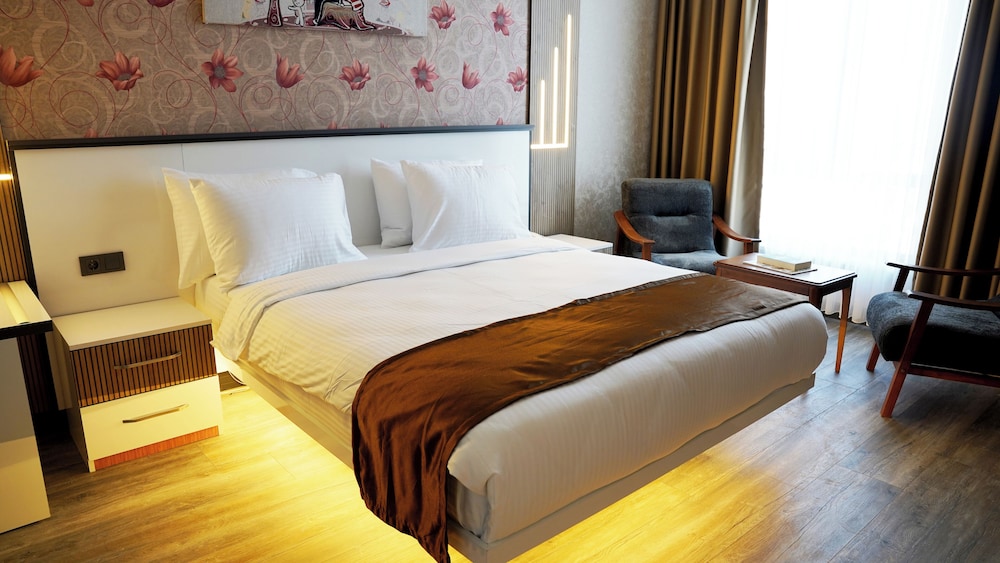 Akgül Otel
