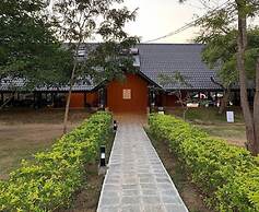 Governors Camp Wilpattu