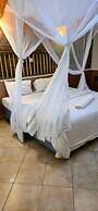 Trotters Hotel