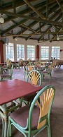 Trotters Hotel
