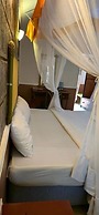 Trotters Hotel