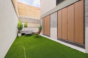 w Comfy 2BR w Great Terrace in Chueca