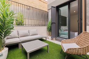 w Comfy 2BR w Great Terrace in Chueca