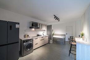 w Modern Loft With Jacuzzi in El Poblado