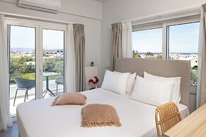 Sueno Studios and Apartments