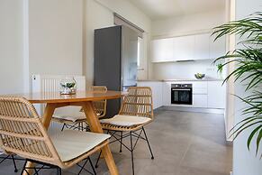 Sueno Studios and Apartments