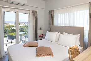 Sueno Studios and Apartments
