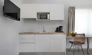 Sueno Studios and Apartments