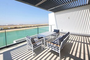 Silk Valley-4B with Private Beach Access