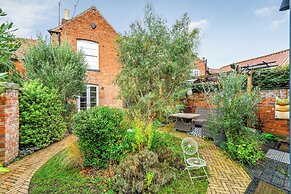 Tealby House