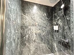 Merveil Luxury Suite - Eiffel Bourgogne