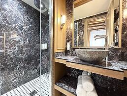 Merveil Luxury Suite - Eiffel Bourgogne