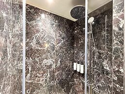 Merveil Luxury Suite - Eiffel Bourgogne