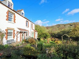 Pineapple Cottage