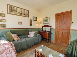 Pineapple Cottage