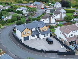 Castell Morlais - Luxurious 5 Bed - Pontsticill