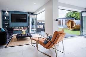 Castell Morlais - Luxurious 5 Bed - Pontsticill