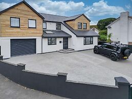 Castell Morlais - Luxurious 5 Bed - Pontsticill