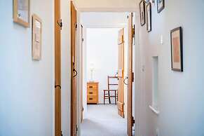 West Barn - 2 Bedroom Cottage - Llandeilo