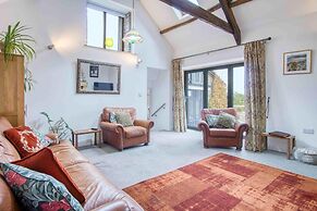 West Barn - 2 Bedroom Cottage - Llandeilo