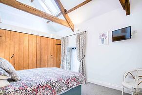 West Barn - 2 Bedroom Cottage - Llandeilo