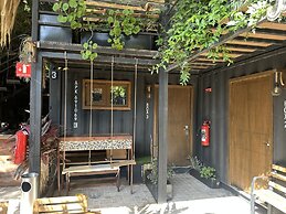 LA SELVA HOSTEL