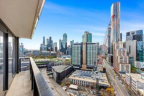 Pristine 2-bed Unit With Beautiful City Landscape