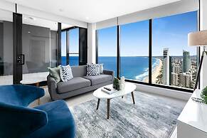 Oceanfront 2-bed With Spectacular View Pool & Gym